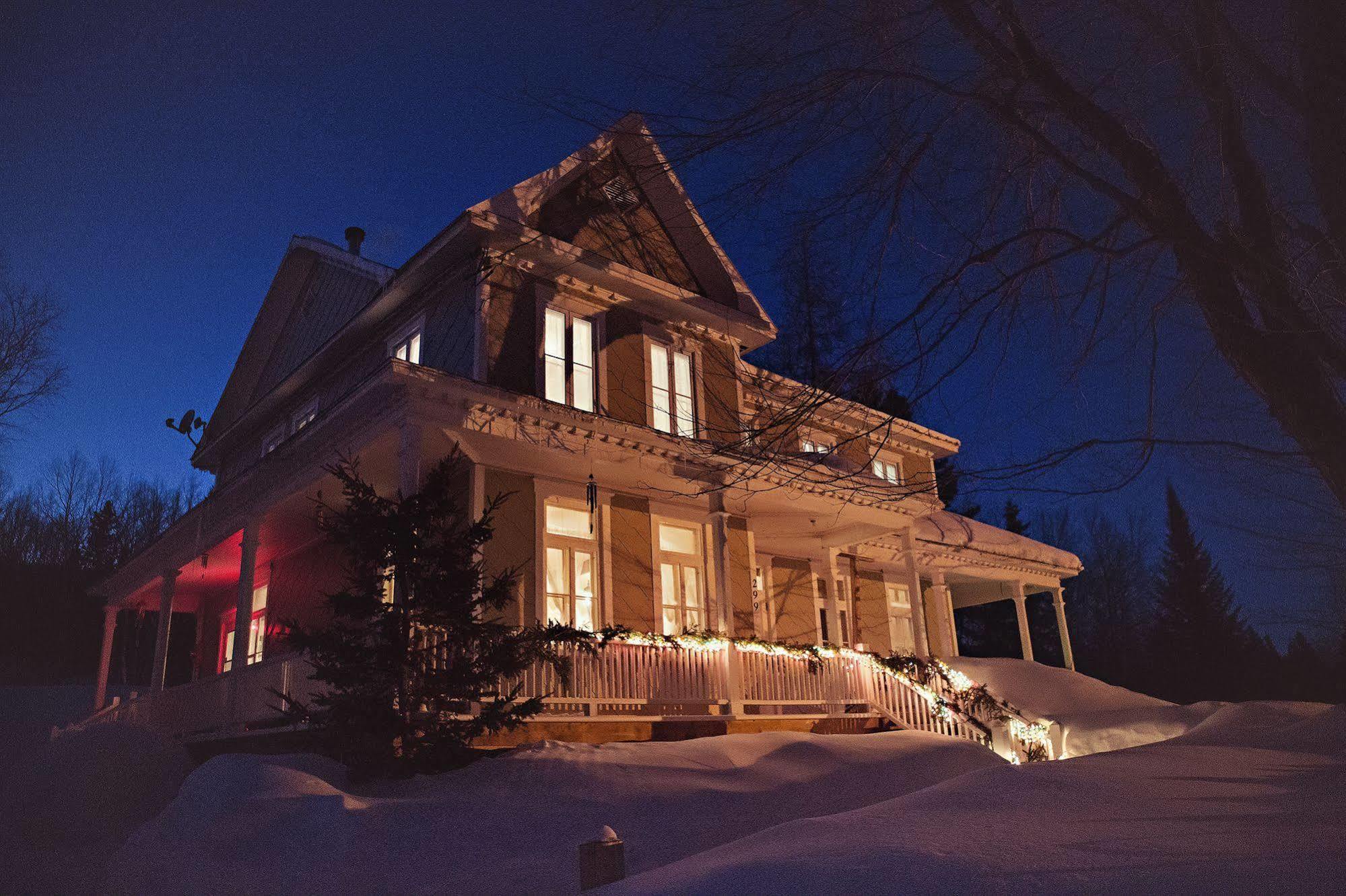 Auberge Carpe Diem Baie-Saint-Paul Exterior foto